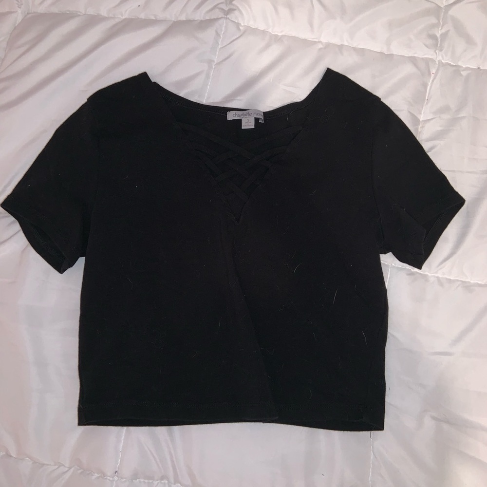 black v- neck crop top